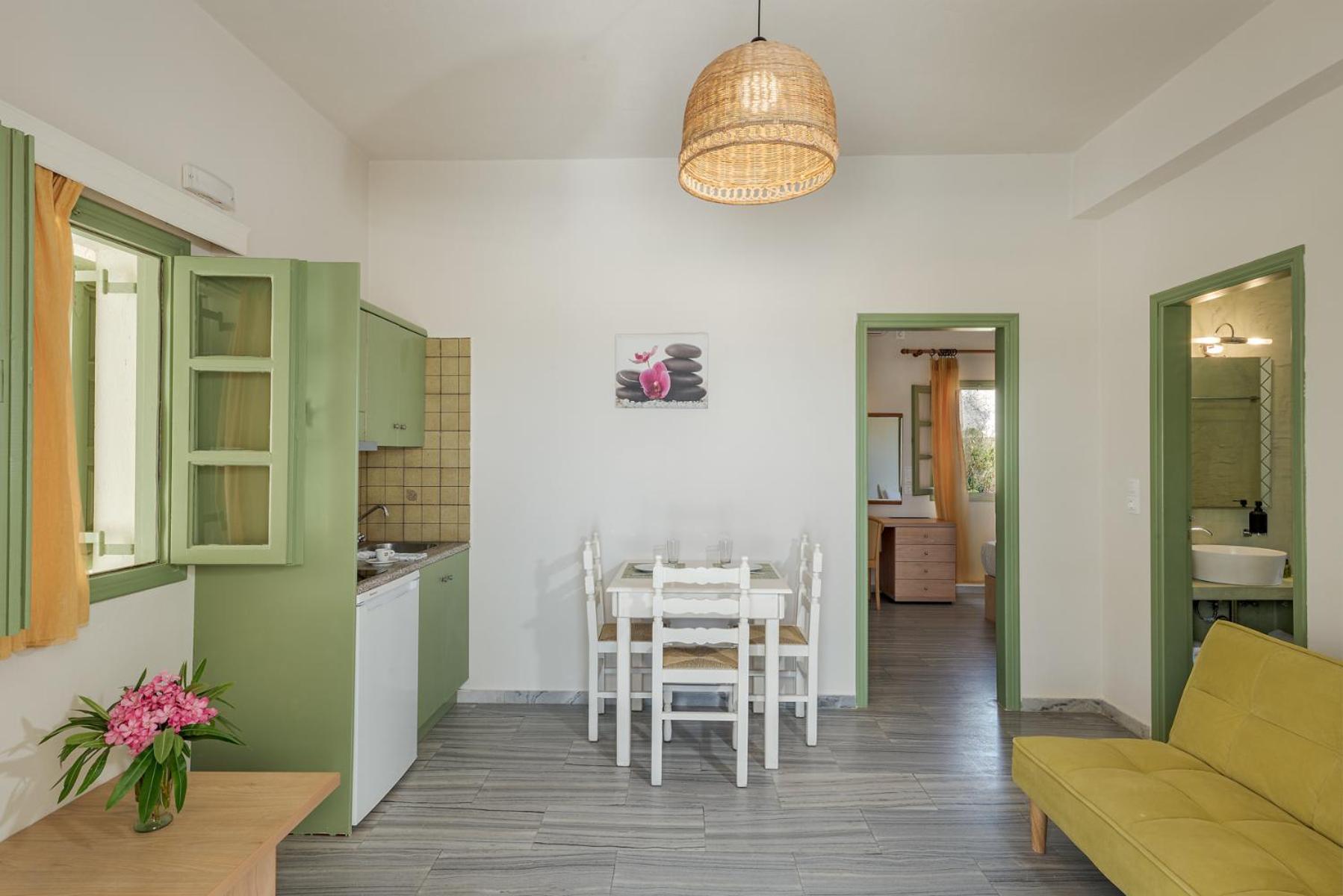 Ambeli 3* Playa de Perivolos