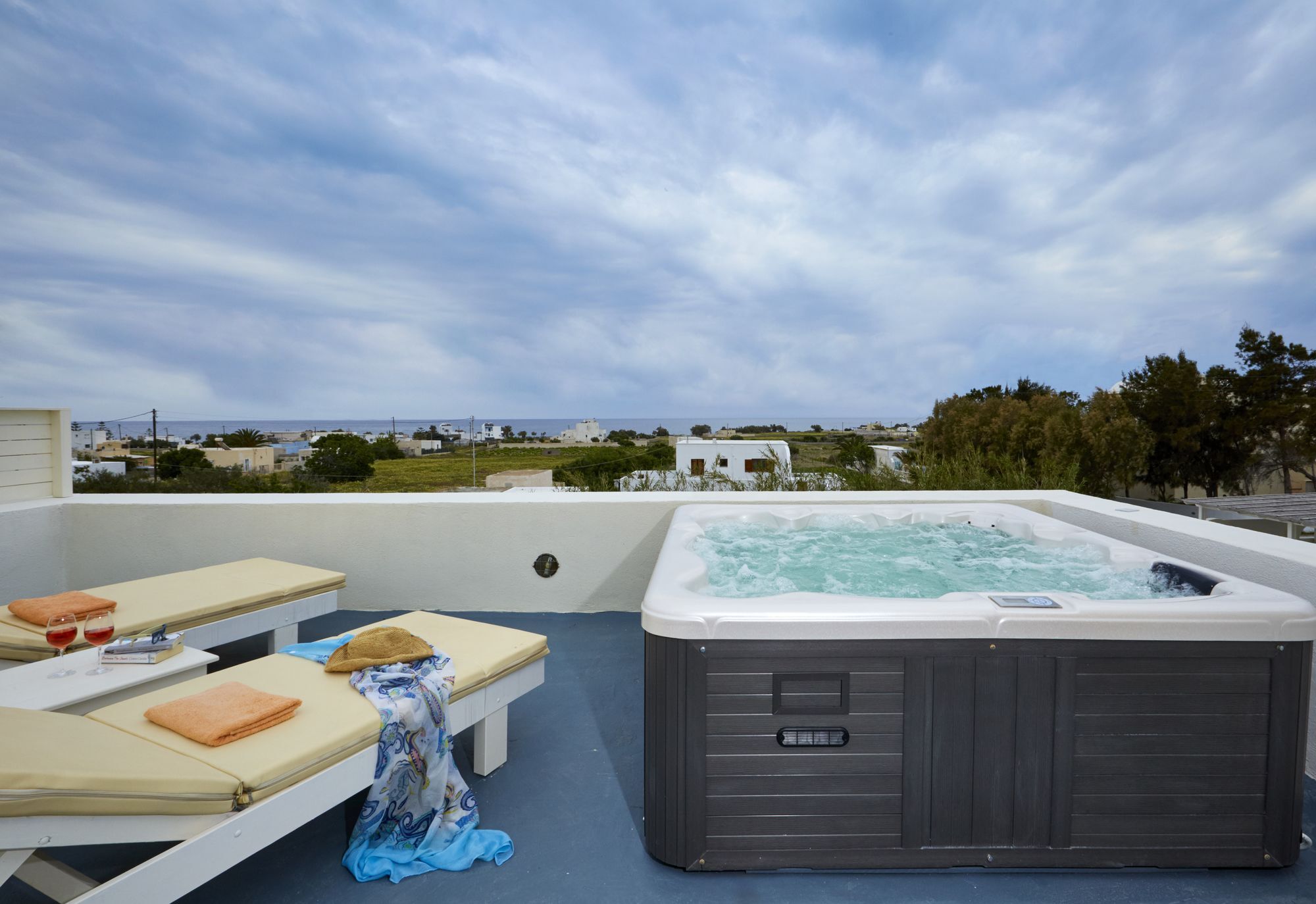 Ambeli Apartahotel Playa de Perivolos
